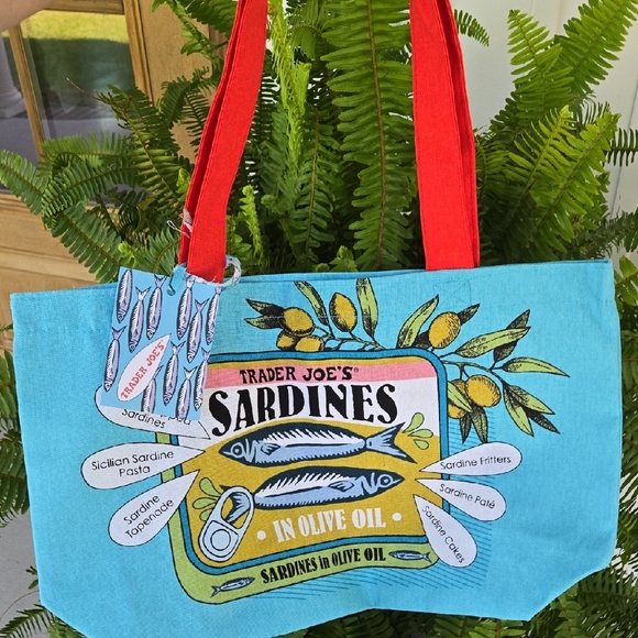 Trader Joes Sardine Blue and Red  Market Tote Bag New with Tags - Picture 1 of 7